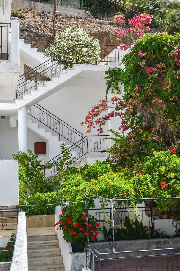الشقق الفندقية أغيا غالينيفي  Kalypso المظهر الخارجي الصورة